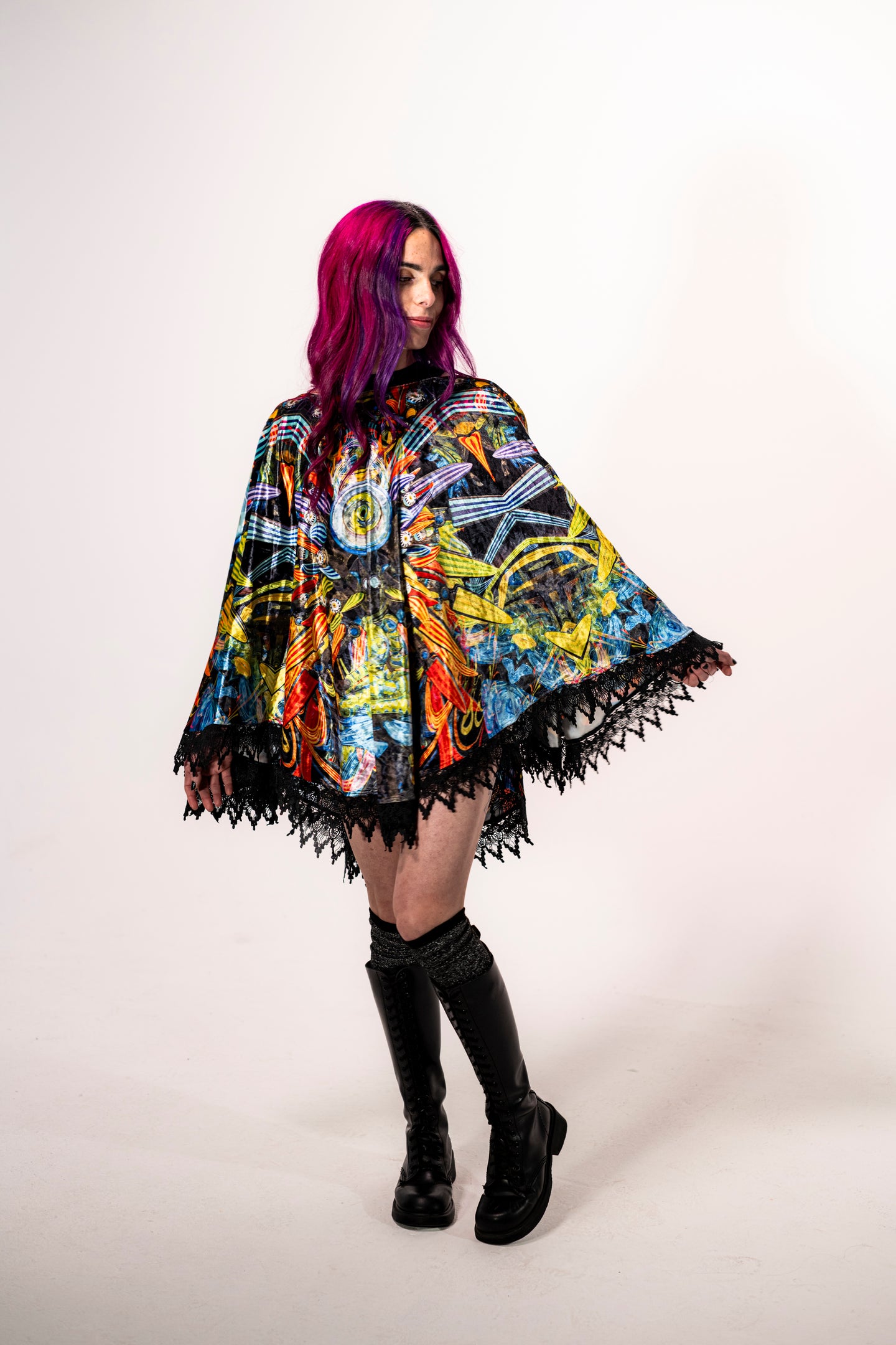 Vishuddha Banjo Glass Remix Crushed Velvet Pullover Shawl