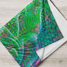 Saphira V2 Throw Blanket