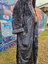 Ground Score x Singer Bubble Control Velvet Hooded Robe