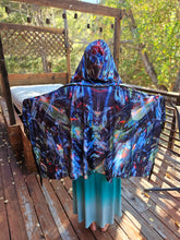 Suwampee Velvet Hooded Pashmina