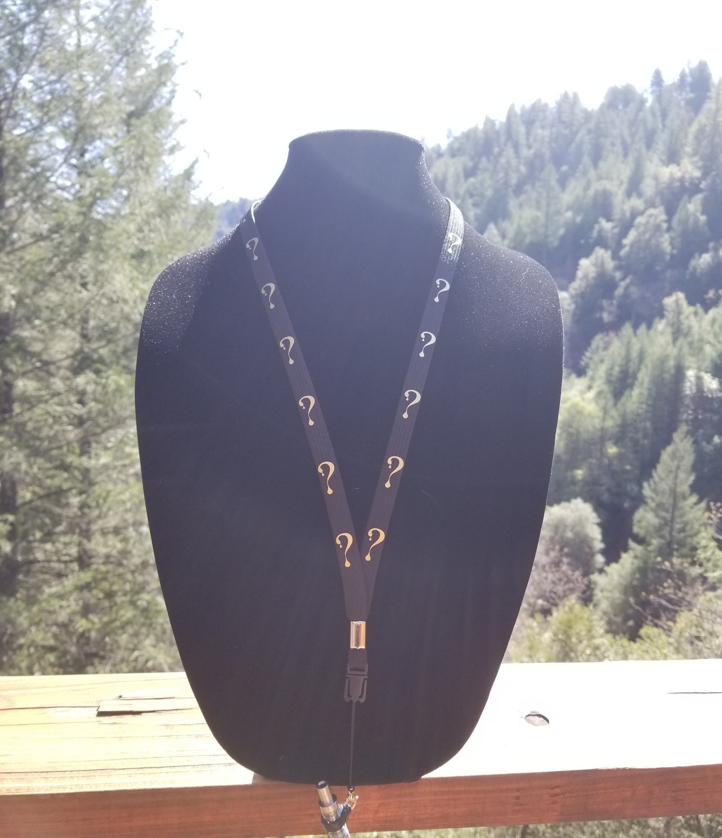 DRIPPER LANYARD