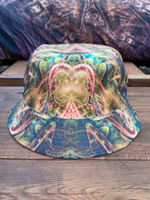 SPECTRAL EVIDENCE/DRAGON'S LAIR REVERSIBLE BUCKET HAT