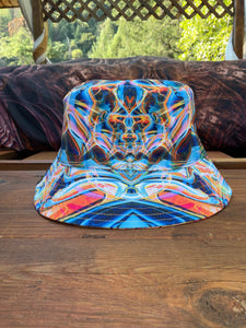 Universal Energy Shift/Mariposa Reversible Bucket Hat