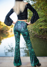 Meganeuropsis Bell Leggings