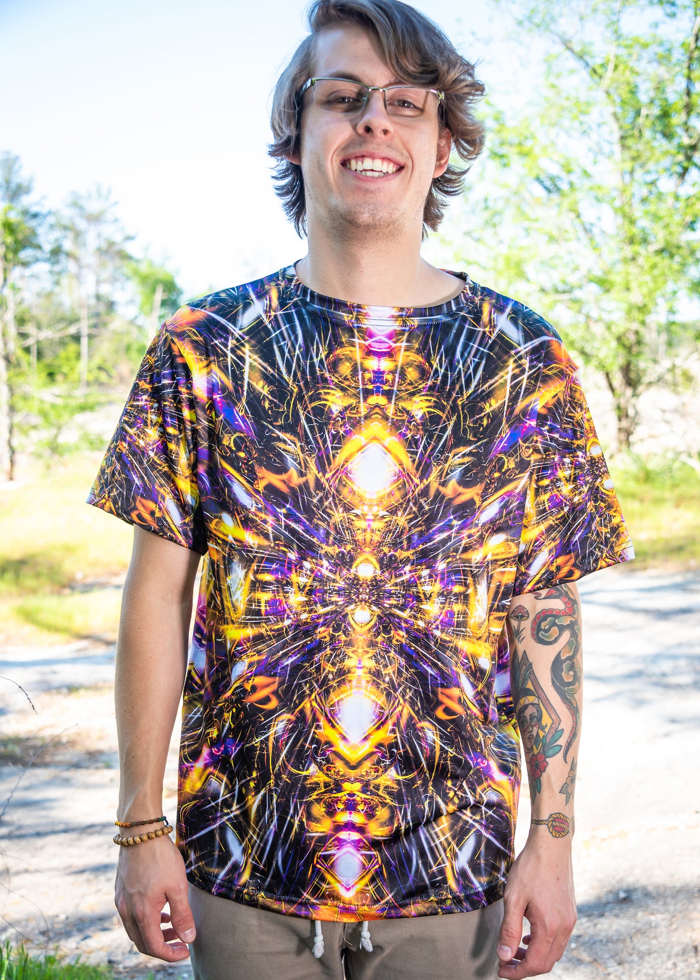DIAMONDS AND THUNDERBOLTS T-SHIRT