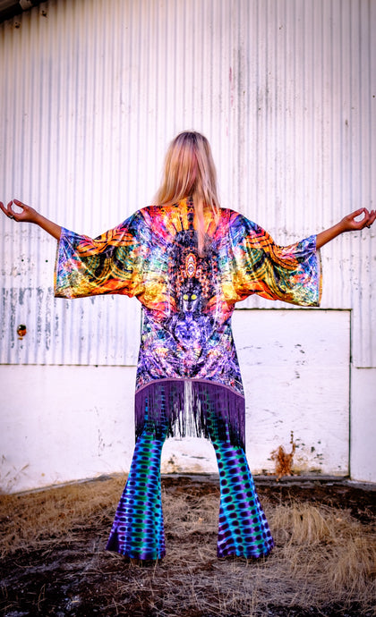 Isis/Ina May Banjo Glass Remix x Warrior Within Designs Velvet Kimono